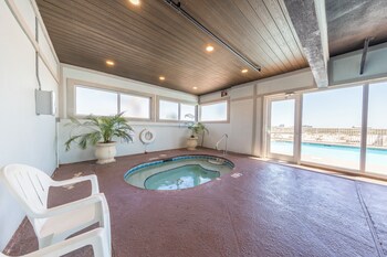 royal palms 1303