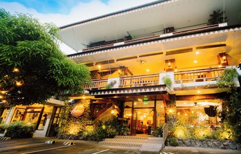 antonios bed and breakfast hotel