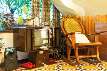 antonios bed and breakfast hotel