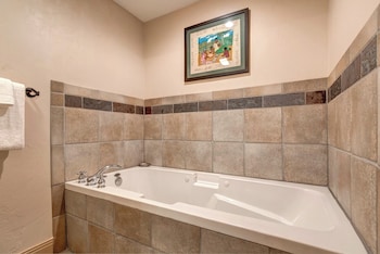town pointe by kbm