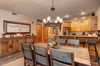 town pointe by kbm