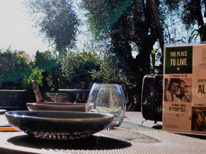 avocado hotel restaurant bar