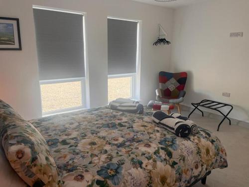 sunset cottage sleeps 6 parking garden