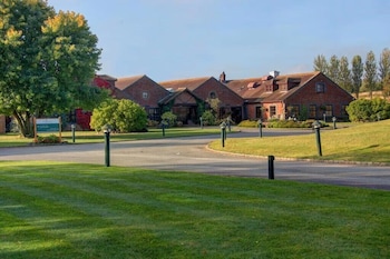 Bernwood Park Hotel,,3 star