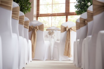 bernwood park hotel