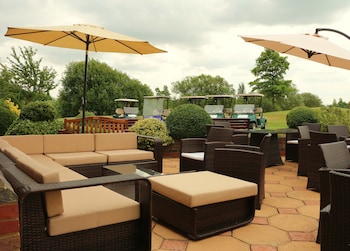 bernwood park hotel