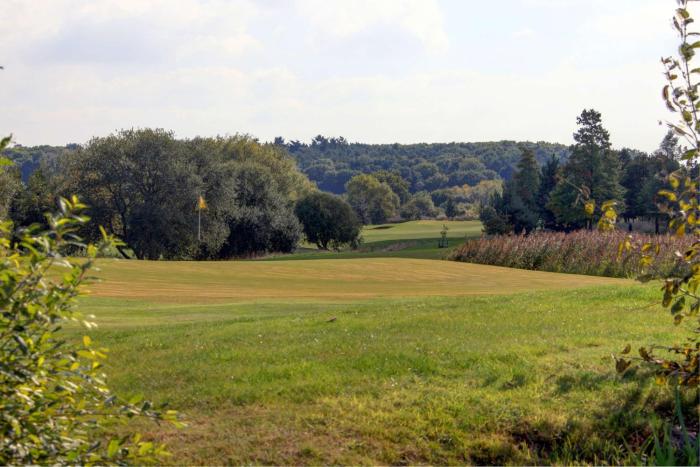 bernwood park hotel