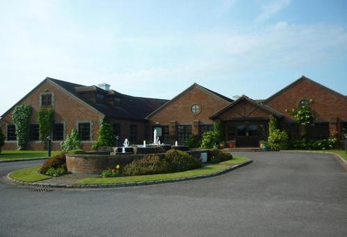 bernwood park hotel