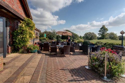 bernwood park hotel