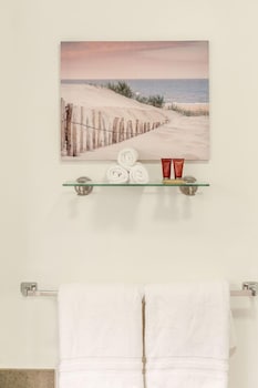 the shores beachside studio unit 5679