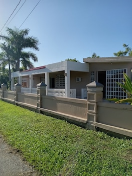 Hatillo,,2 star