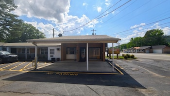 liberty inn scottsboro near lake guntersville