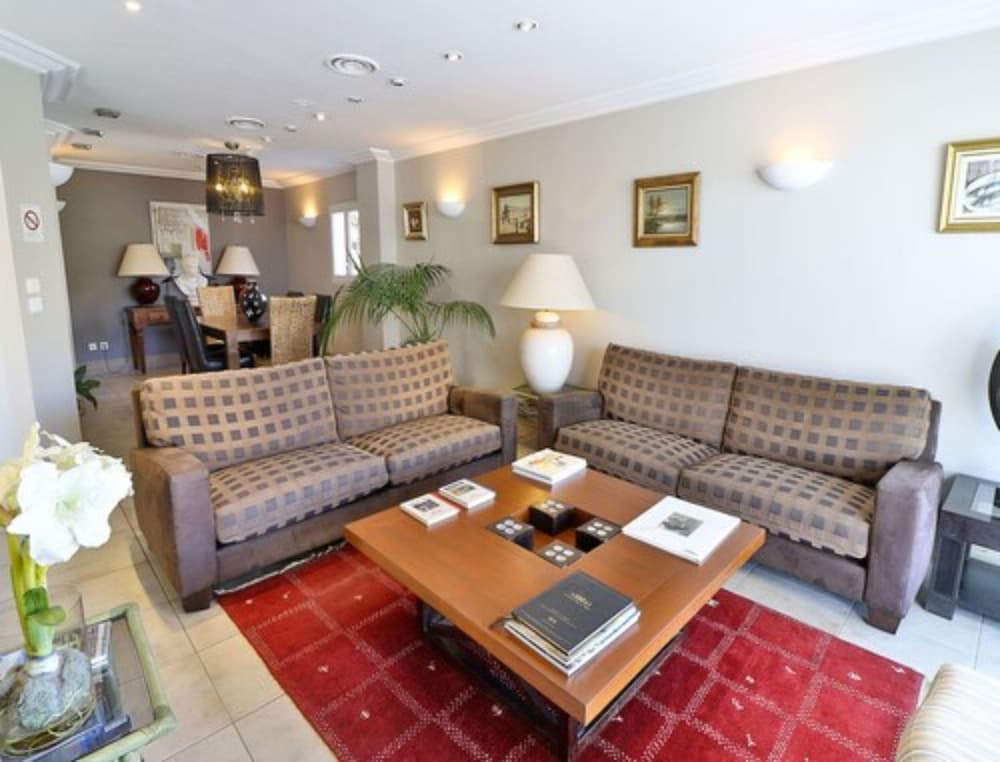 hotel le petit prince