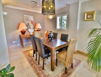 hotel le petit prince