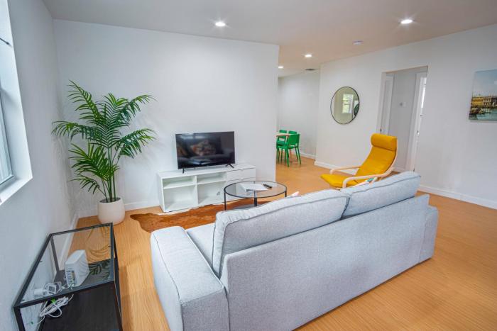serene 2br 1ba residence in peaceful san antonio