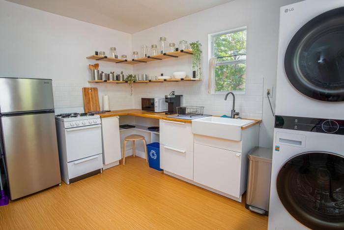 serene 2br 1ba residence in peaceful san antonio