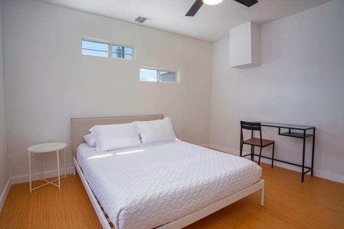 serene 2br 1ba residence in peaceful san antonio