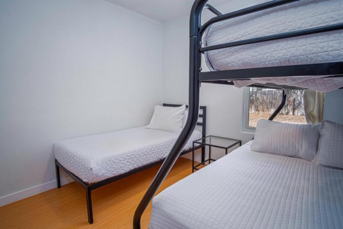 serene 2br 1ba residence in peaceful san antonio