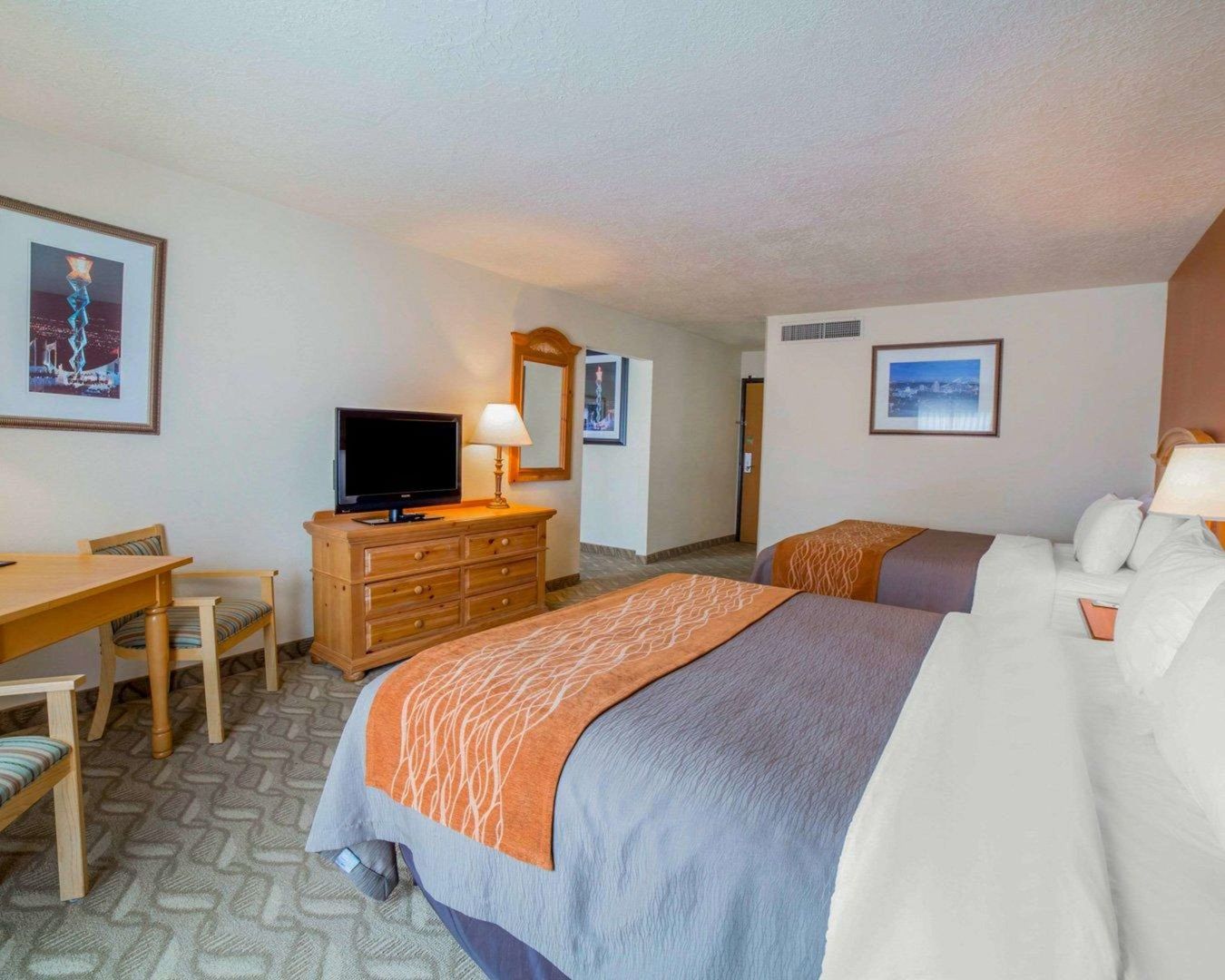 comfort inn downtown