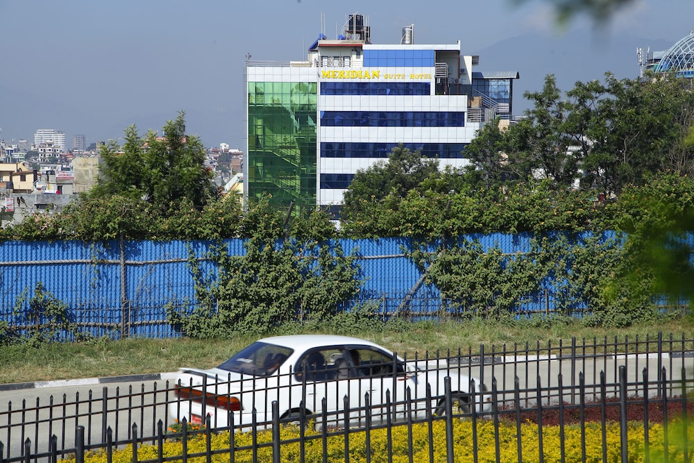 meridian suite hotel