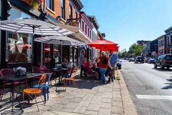 heart of mainstrasse suites