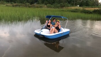 Staying By The Lakeside Cottages,,3 star