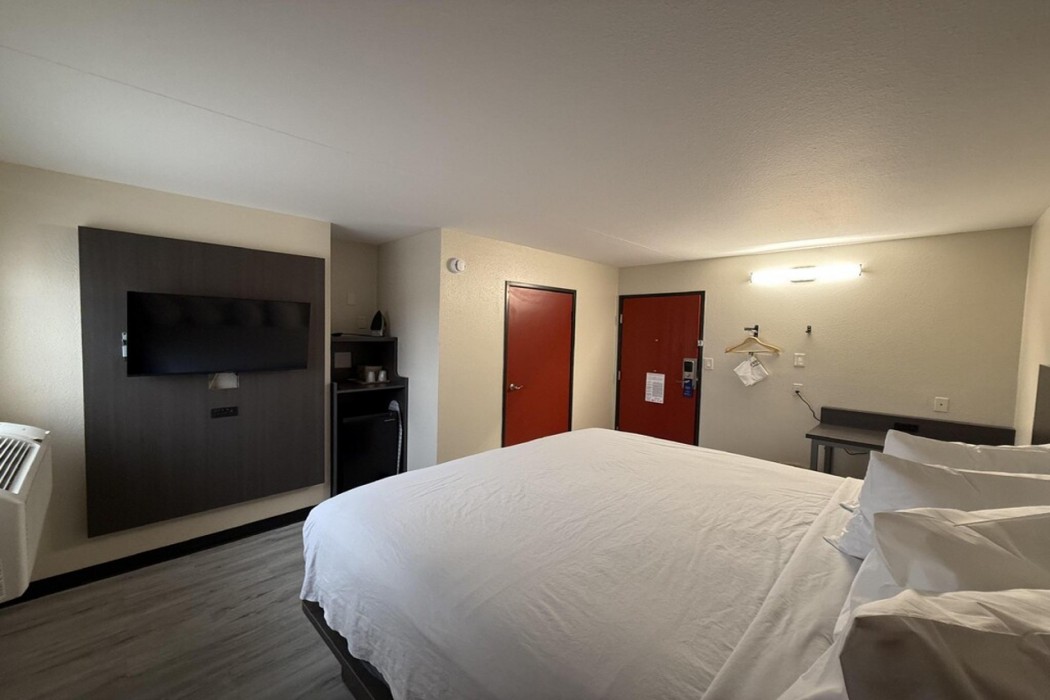 surestay by best western wichita airport