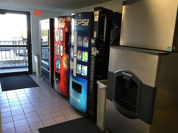 surestay by best western wichita airport