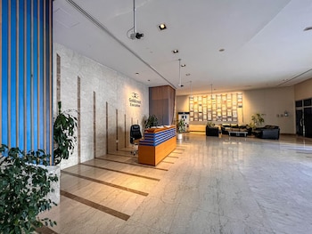 Cosmos Living Cozy Studio Near Marina,,4 star