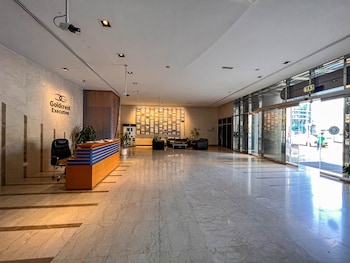 Cosmos Living Cozy Studio Near Marina,,4 star