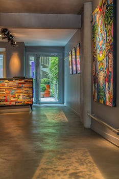 Hotel Jules & Jim,Near Museum Georges Pompidou,4 star