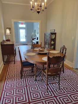 M G Richardson Bed & Breakfast,,2 star