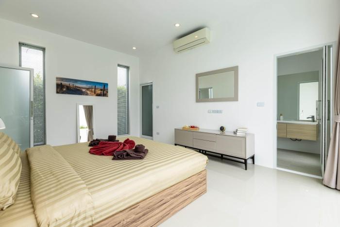modern 4 bedroom pool villa kha5