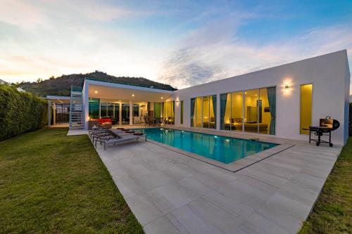 modern 4 bedroom pool villa kha5