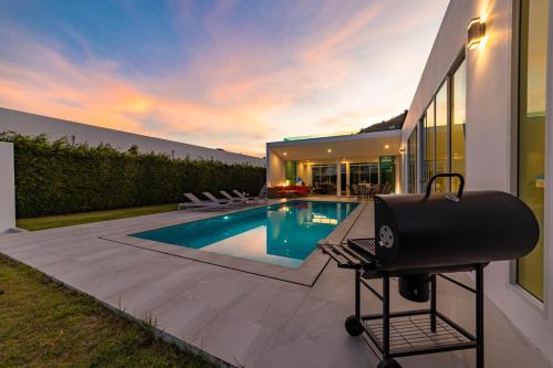 modern 4 bedroom pool villa kha5