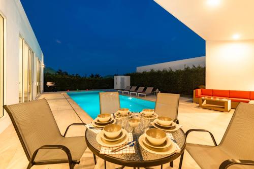 modern 4 bedroom pool villa kha5