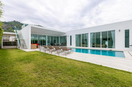 modern 4 bedroom pool villa kha5