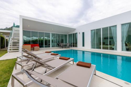 modern 4 bedroom pool villa kha5