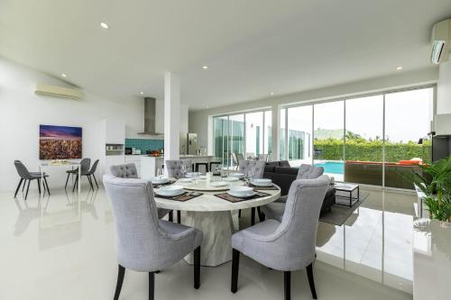 modern 4 bedroom pool villa kha5