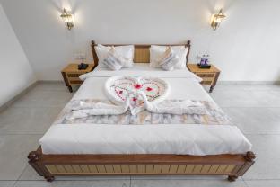 aranya villa resort