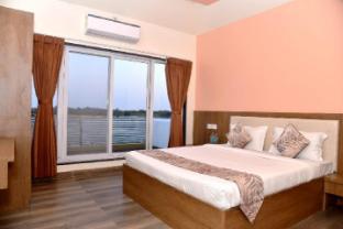 aranya villa resort