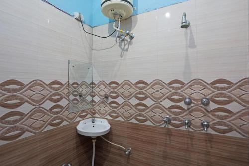super hotel o by oyo surprise farm house