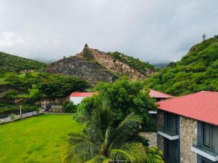 the divine hills resort udaipur