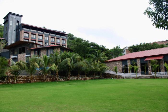 the divine hills resort udaipur