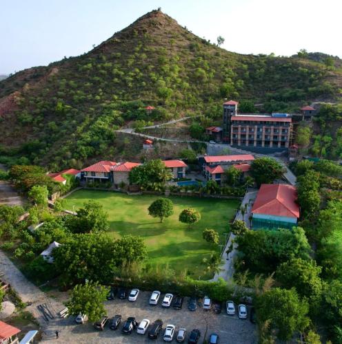 the divine hills resort udaipur