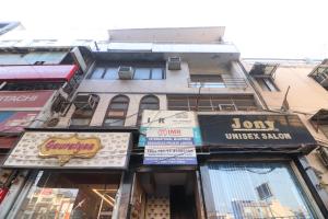 twamev couple friendly rajouri garden by the arrow