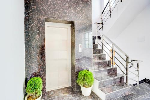 hotel o hotel shyam residency