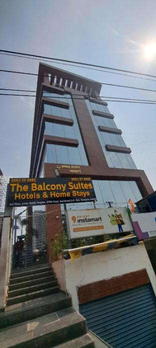 anika suites