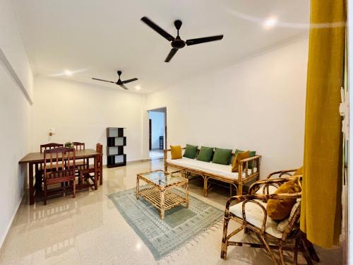 Aamra Ghar By Evaddo Stays,,3 star