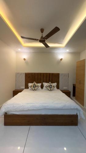 Hotel Orchid Tree,,3 star